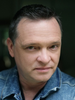Photo de catalogue de Serge Postigo